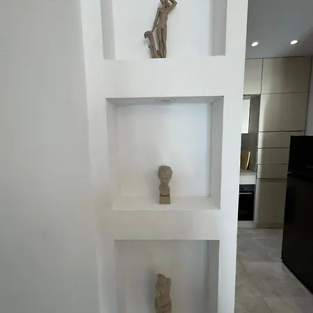 Dennys Center Lejlighed Tirana